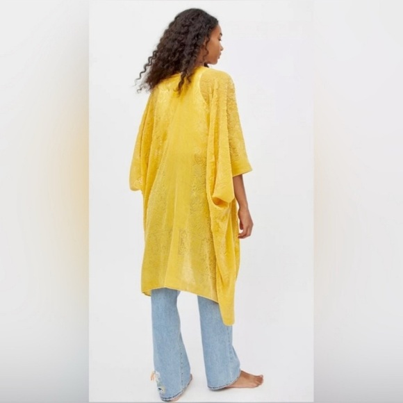 Urban Outfitters Yellow Boho Kimono - Picture 2 of 5